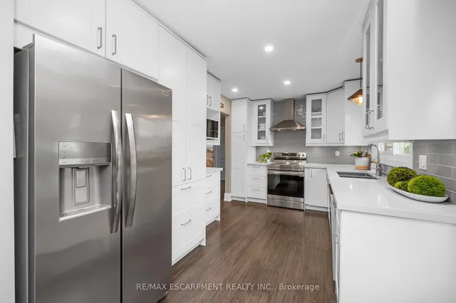 Additional image 12 of 5075 QUEENS Crt