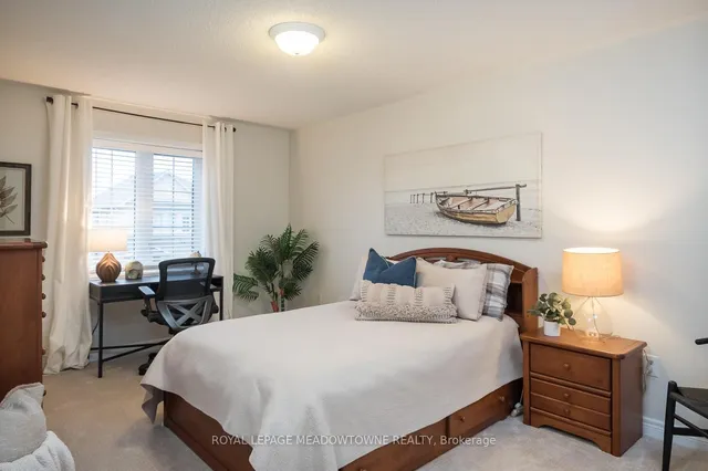 Additional image 39 of 476 Laundon Terr