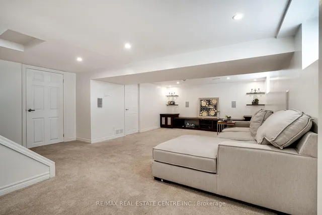 Additional image 30 of 151 Corman Ave