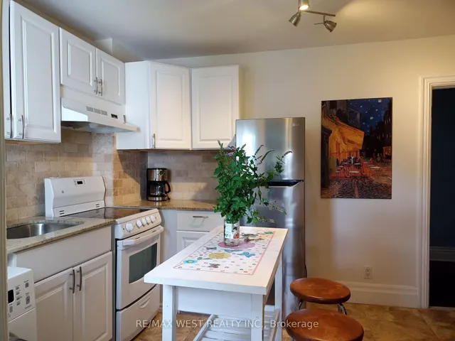 Additional image 24 of 55 Lynd Ave