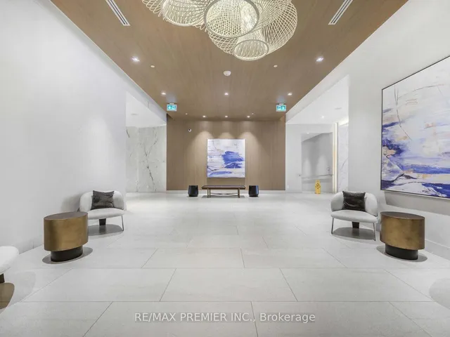 Additional image 2 of 4208 Dundas St Unit 423