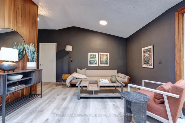 Additional image 10 of 146 Birett Dr