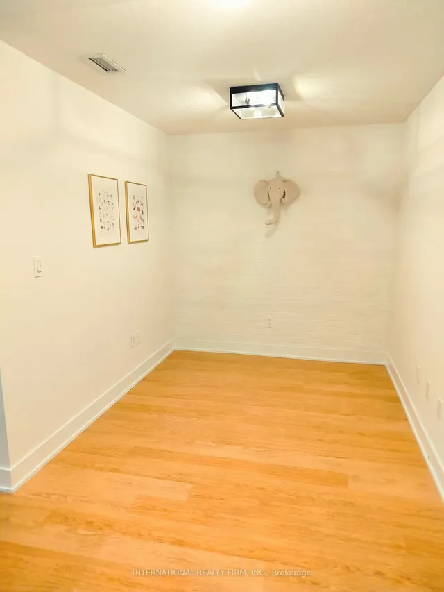 Additional image 3 of 20 Blue Jays Way Unit 408