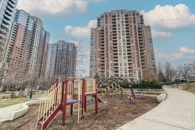 Additional image 37 of 5229 Dundas St Unit 312