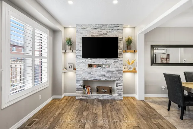 Additional image 16 of 48 Whitmer St