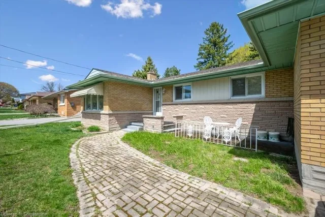 Additional image 5 of 106 Eton Dr