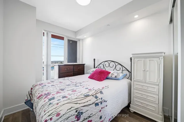 Additional image 17 of 5230 Dundas St Unit A531