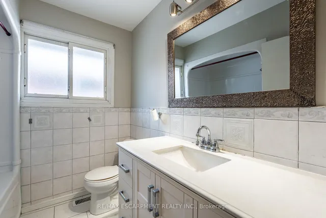 Additional image 22 of 3 TANAGER Ave