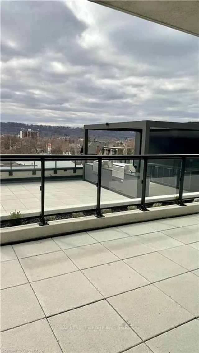 Additional image 26 of 15 Queen St Unit 1909