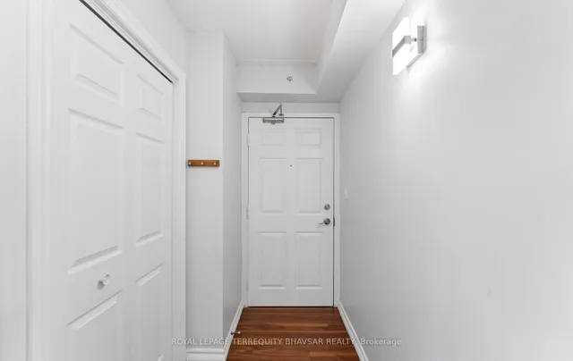 Additional image 4 of 1340 Main St Unit 202