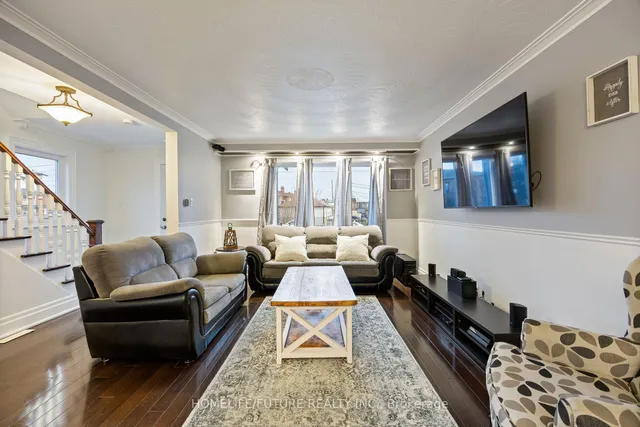 Additional image 7 of 71 Hagar Ave