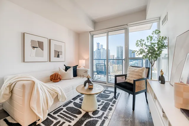 Additional image 8 of 159 Wellesley St Unit 2210