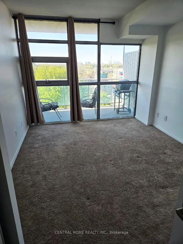 Additional image 6 of 2464 Weston Rd Unit 601