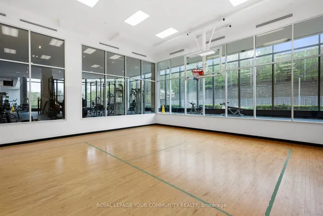 Additional image 40 of 90 Park Lawn Rd Unit 1510