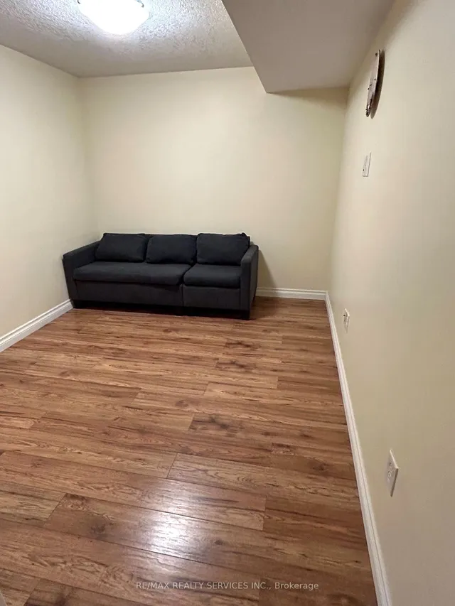 Additional image 5 of 36 Fallowfield Dr Unit 4