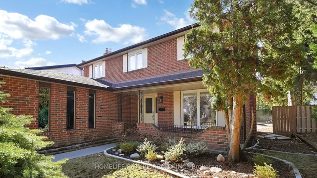 Additional image 2 of 4178 Garnetwood Chse