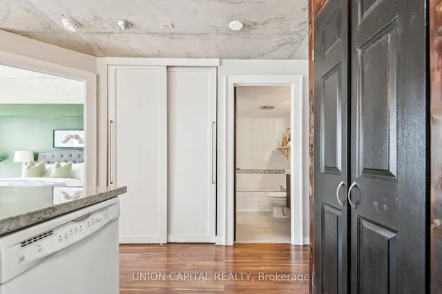 Additional image 31 of 801 King St Unit 609