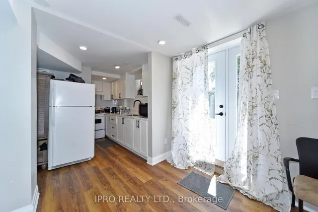 Additional image 29 of 37 Marcella St