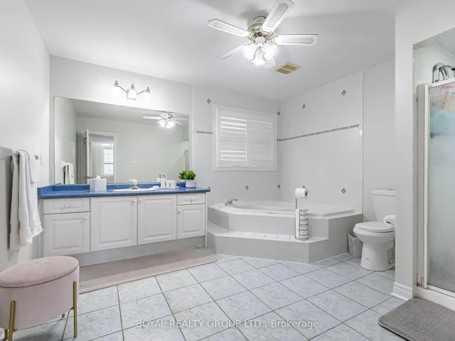 Additional image 27 of 13 Crevice Gate