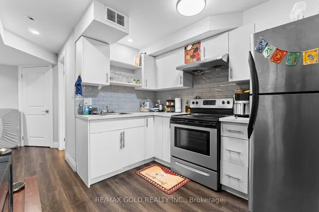 Additional image 33 of 42 Fifth Ave