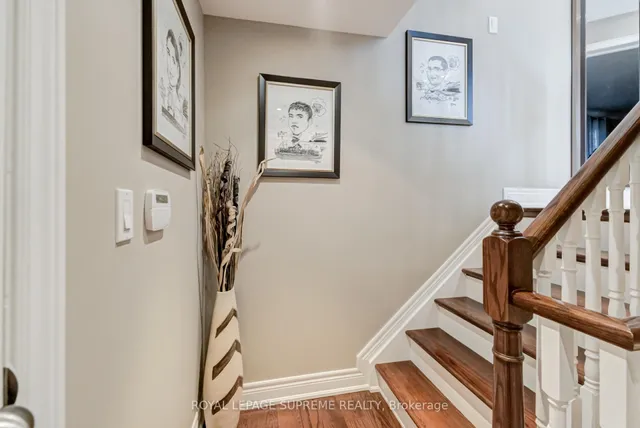 Additional image 31 of 34 Purdy Cres