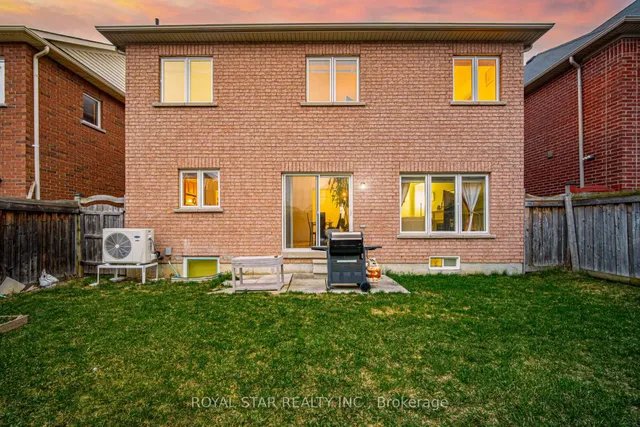 Additional image 48 of 21 Baylawn Circ