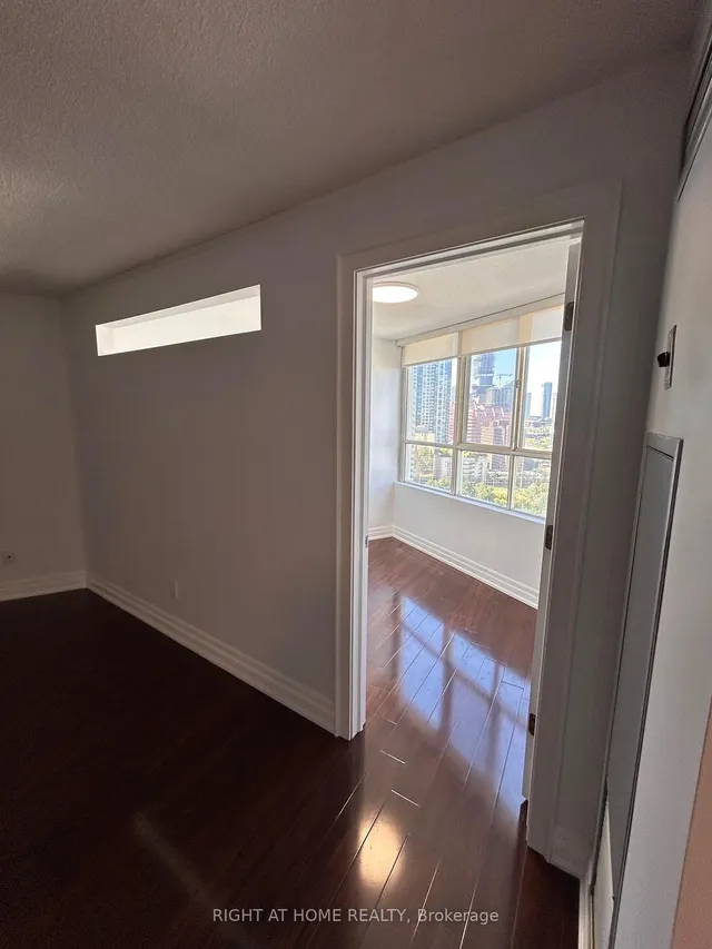 Additional image 8 of 3695 Kaneff Cres Unit Sph09