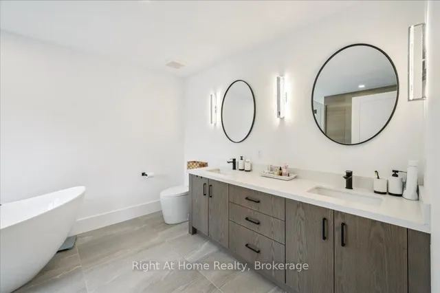 Additional image 32 of 817 King Rd