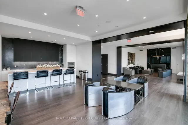 Additional image 20 of 1830 Bloor St Unit 701