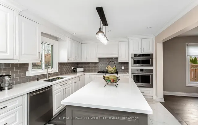 Additional image 43 of 97 Newport St