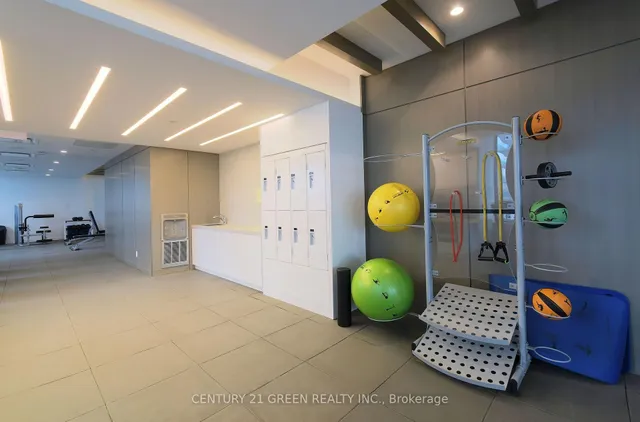 Additional image 36 of 70 Annie Craig Dr Unit 708