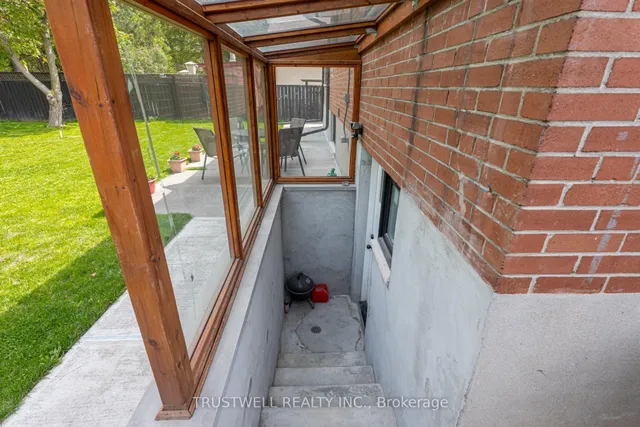 Additional image 9 of 101 Wincott Dr