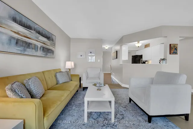 Additional image 21 of 174 Highbury Dr Unit 13