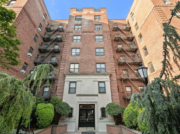 25-40-31 Avenue 6 #M, Astoria, NY 11106