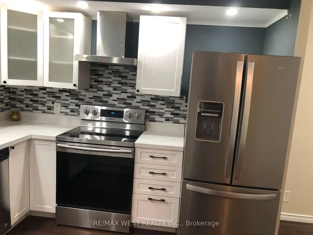 Additional image 12 of 6 Humberline Dr Unit 524