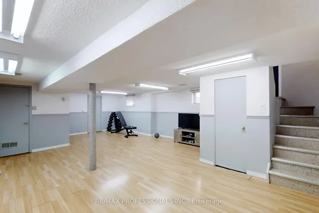 Additional image 22 of 24 Braeburn Ave