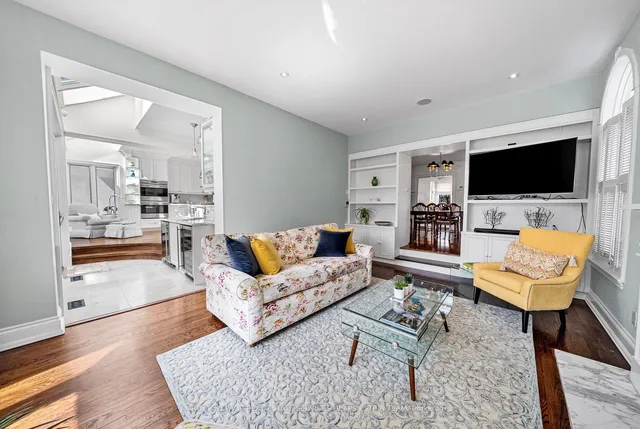 Additional image 15 of 231 Glenrose Ave