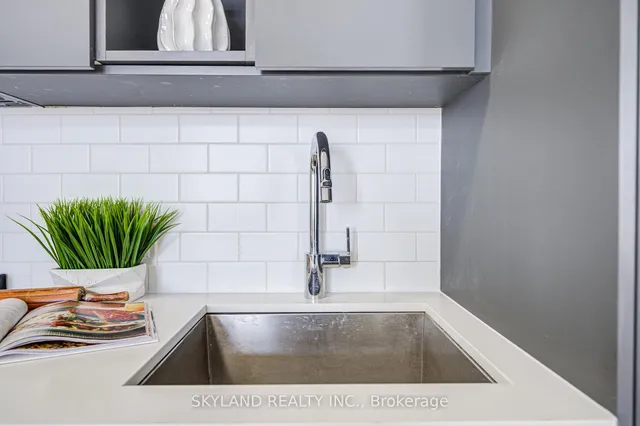 Additional image 12 of 251 Manitoba St Unit 2007