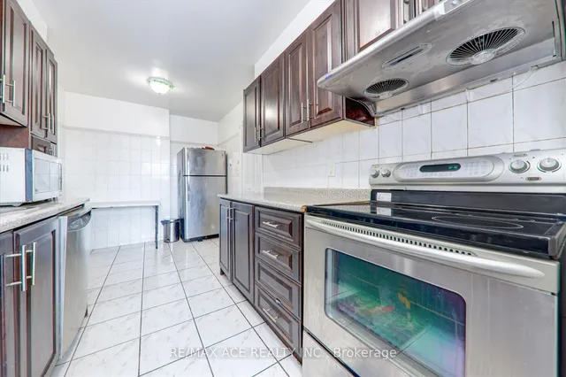 Additional image 18 of 20 Gilder Dr Unit 805