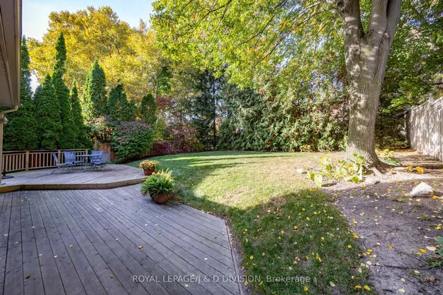 Additional image 34 of 42 Munro Blvd