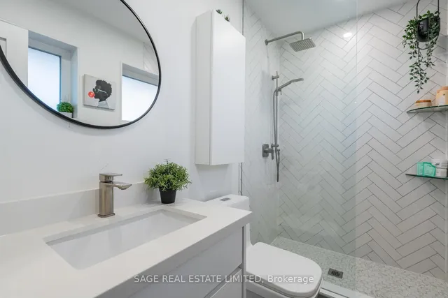 Additional image 25 of 9 Lionel Heights Cres