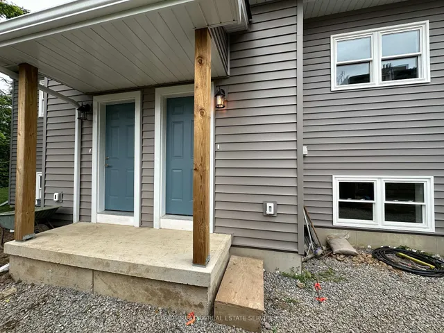 Additional image 34 of 38 Viewpoint Ave