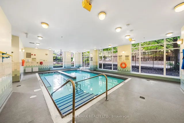 Additional image 35 of 12 Rean Dr Unit 403