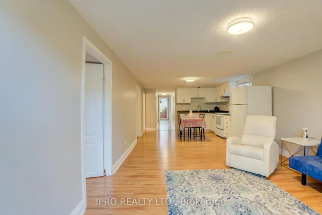 Additional image 31 of 208 Meadows Blvd