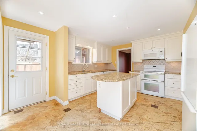 Additional image 10 of 204 Arichat Rd