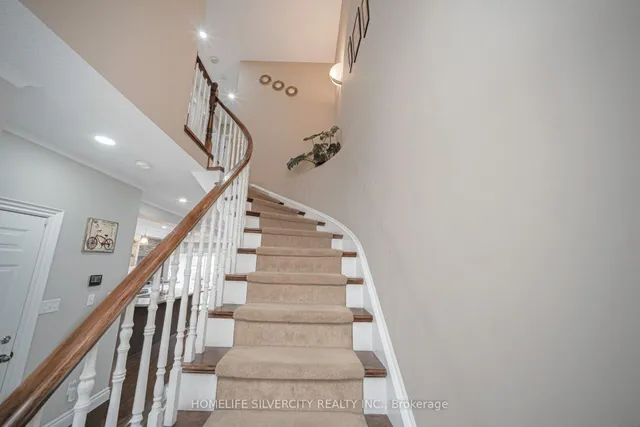 Additional image 15 of 4093 Medland Dr