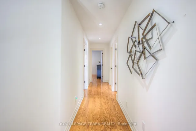 Additional image 27 of 217 1/2 Federal St