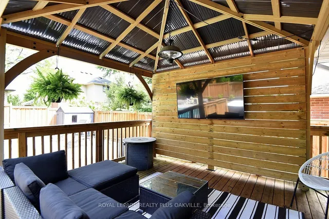 Additional image 48 of 81 Jerome Park Dr