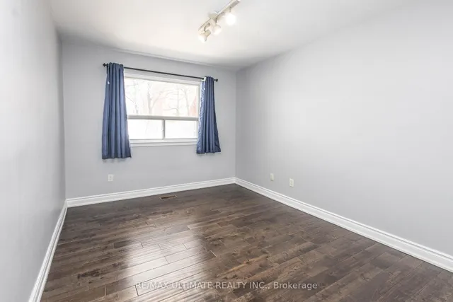 Additional image 17 of 3641 Holden Cres