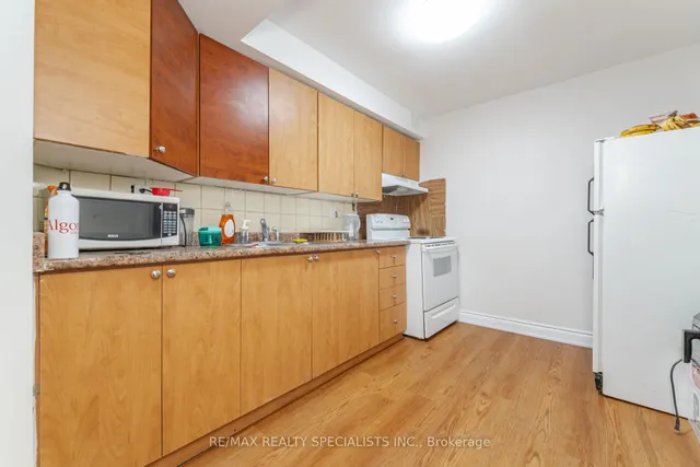 Additional image 43 of 71 Cedarwood Cres